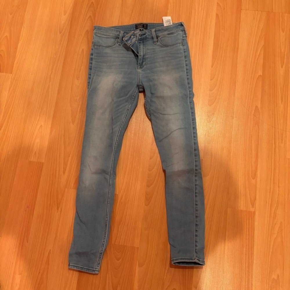Abercrombie & Fitch Light Blue Hugh Rise Skinny Jeans